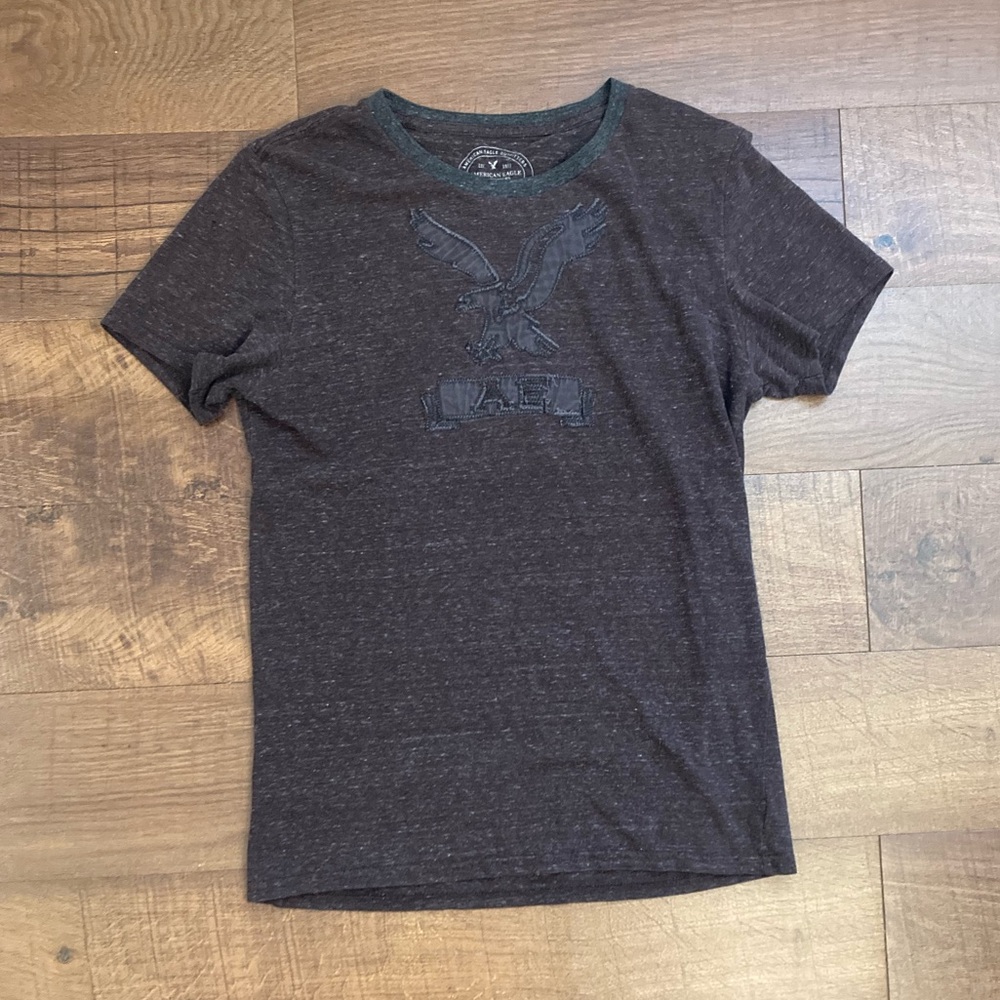 AE Outfitters Crew T-shirt Heathered Maroon Gray Embroidered Eagle Logo Men’s S